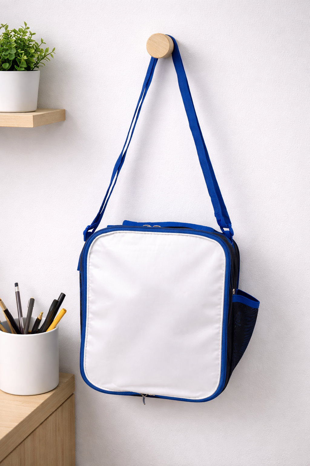 LUNCH BAGS - SHOULDER